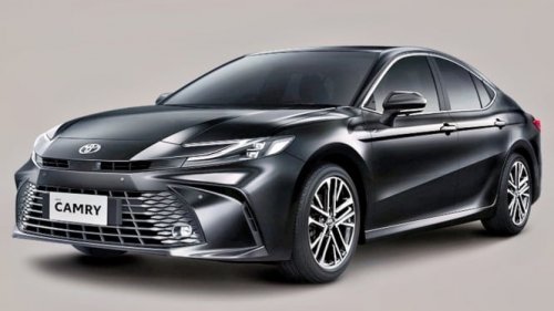 Toyota Camry Baru Jadi Andalan di Pasar Sedan yang Semakin Mengecil