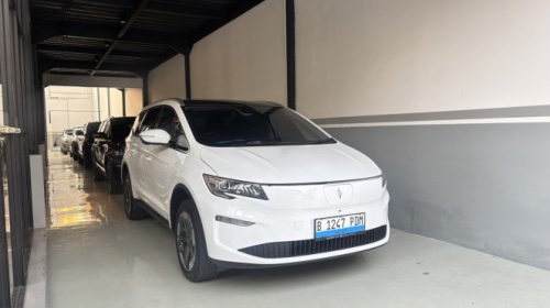 Kupas Tuntas Mobil Listrik Aletra L8 EV, Mulai dari Fitur hingga Performa