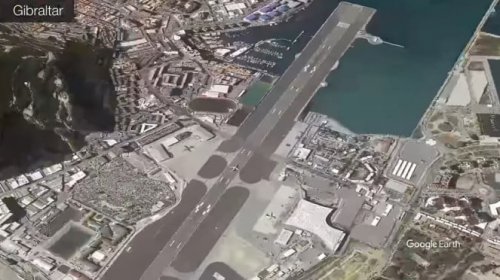 Unik! Ini Satu-satunya Pangkalan Militer di Dunia yang Bisa Dilintasi Mobil Pribadi