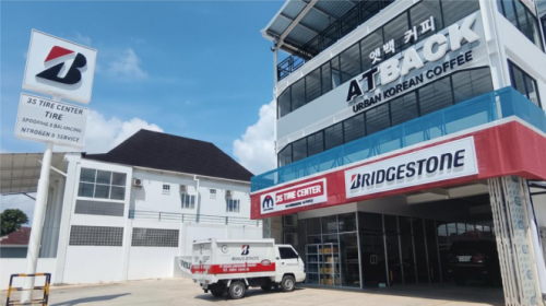 Terpopuler: Ular Piton Usir Pemotor, Ekspansi Bridgestone dan Xpeng X9 Super Jauh