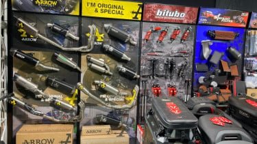Gurihnya Bisnis Aftermarket Roda Dua di Indonesia