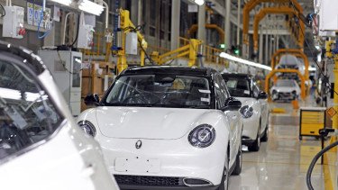 Mobil Listrik Buatan RI Semakin Banyak