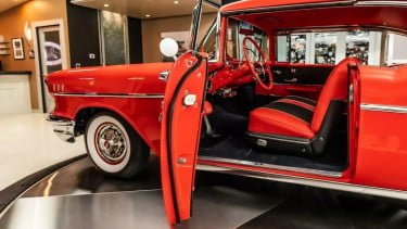 Mobil Klasik Ini Viral Lantaran Tak Bisa Ditiru!