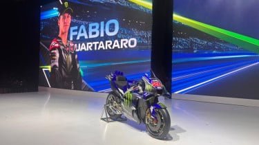 Yamaha Resmi Luncurkan YZR-M1 Mesin V4, Siap Mengguncang MotoGP 2026