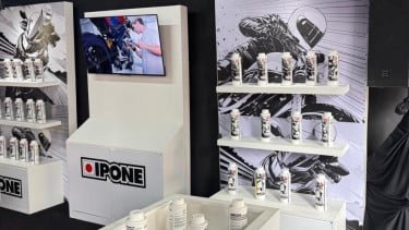 Ada Oli Motor 2-Tak Rasa Stroberi di IIMS 2026