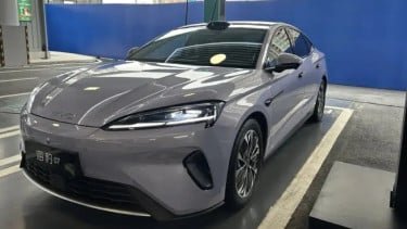 BYD Seal Baru Resmi Dijual, Ngecas Baterainya Cuma 5 Menit