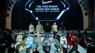 Vespa Primavera dan Sprint Terbaru Dapat Mesin Lebih Besar dan Dasbor Digital