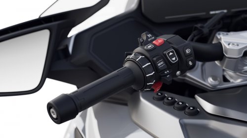 BMW R 1300 RT (2025) Tiba di Malaysia