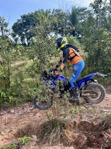 KEV Advenduro Tours Menawarkan Jelajah Atas Jalan dan Off-road