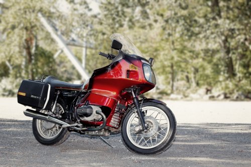 A Concise History of the BMW RT