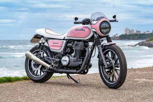 Honda CB350RS Membintangi Honda Customs 2025
