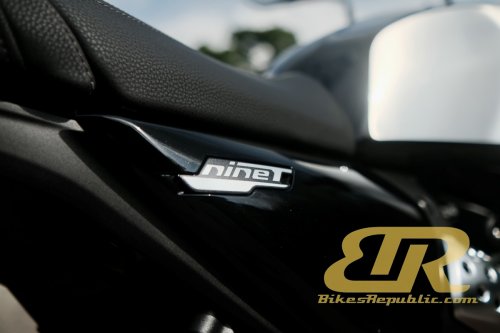 Tunggang Uji &amp; Ulasan BMW R 12 nineT (2025)