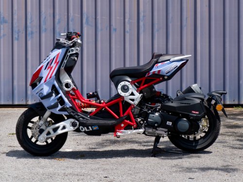 Italjet Dragster 300 Tiba di Malaysia dalam Versi Gresini dan Malossi