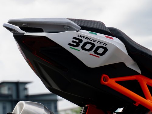 Italjet Dragster 300 Tiba di Malaysia dalam Versi Gresini dan Malossi