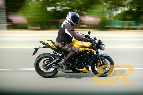 Triumph Street Triple 765 RS Test &amp; Review