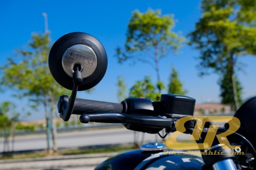 Tunggang Uji Triumph Bonneville Bobber (2025) – Bukan Sebuah Motor ‘Poyo’