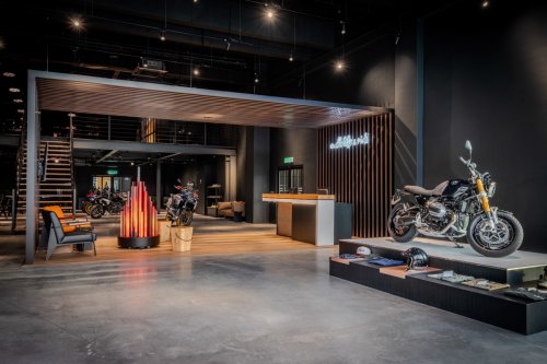 Chear Motorrad Lancar Bilik Pameran Baharu di Shah Alam