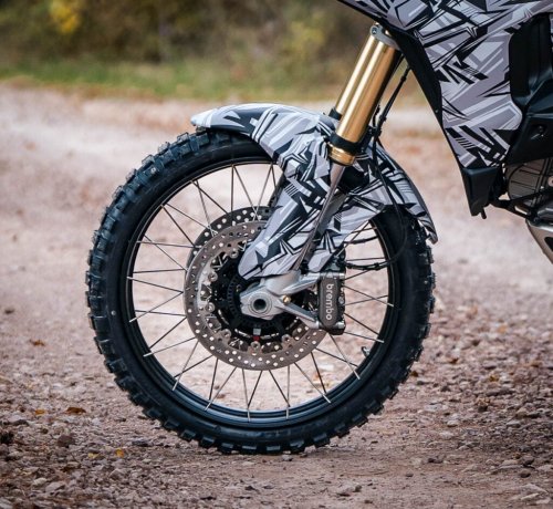 Ducati DesertX V2 (2026) Ditontonkan di EICMA 2025