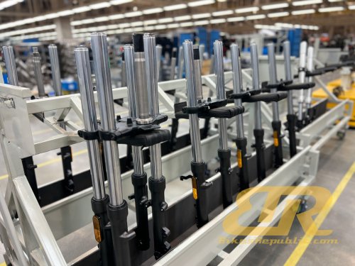 Ulasan Lawatan ke Pembuat Motosikal China bersama MForce