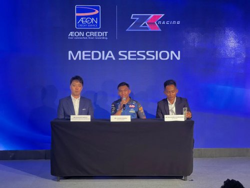 AEON CREDIT Drives Hakim Danish to Moto3 as Title Sponsor