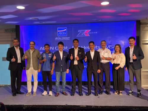 AEON CREDIT Drives Hakim Danish to Moto3 as Title Sponsor