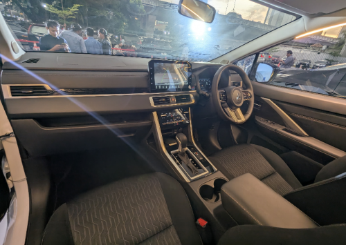 Cari Mobil MPV 7 Penumpang? Mitsubishi Xpander dan Xpander Cross Bisa Jadi Pilihan, Intip Dulu Spesifikasi Lengkapnya