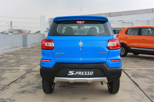 Kencan Ngopi Makin Asyik, Beli Suzuki S-Presso Gres Diguyur Diskon Rp 27 Juta