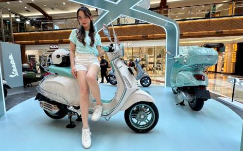 Vespa Bikin Geger PIM 2, Luncurkan Model dan Warna Terbaru Disertai Promo Menarik