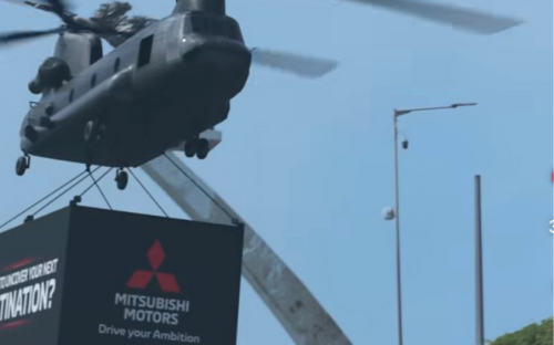 Wow, Ada Mystery Box Terbang di Atas Kota Jakarta, Itukah Mitsubishi DST yang Siap Meluncur Bulan Depan?