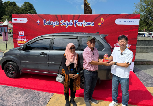 Pecah, Ribuan Warga Palembang Banjiri Daihatsu Kumpul Sahabat