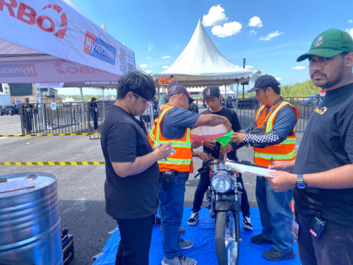 Galeri Foto: Pertamax Turbo Drag Bike 2025 di Sirkuit Lanud Gading Wonosari