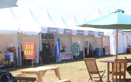 Pertamax Turbo Drag Fest 2025 Sukses Digelar, Pembalap Gresik Raih Waktu Tercepat 7,4 Detik