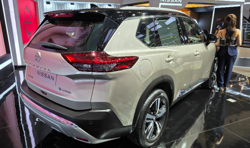 Nissan X-Trail e-Power Resmi Meluncur di GIIAS 2025, Harga Pre Booking Segini