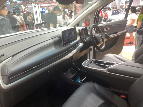 Pilihan MPV Listrik Premium, Ada Denza D9, Mifa 9 dan Xpeng X9, Ini Bedanya Bos!