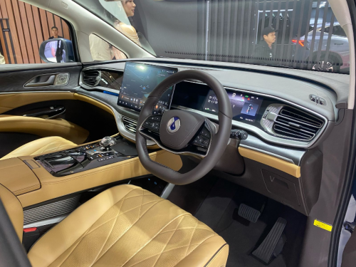 Pilihan MPV Listrik Premium, Ada Denza D9, Mifa 9 dan Xpeng X9, Ini Bedanya Bos!