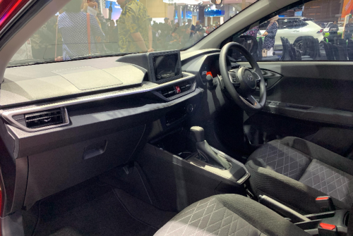 Komparasi : BYD Atto 1 Datang, Ini City Car 4 Pintu di Bawah Rp 200 Juta di GIIAS 2025