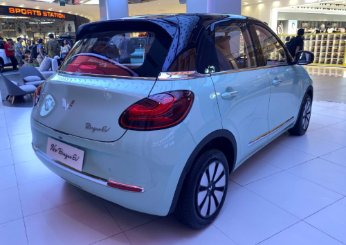 Komparasi Panas: Benarkah BYD Atto 1 Lebih Oke Dibanding Wuling BinguoEV? Ini Penjelasannya