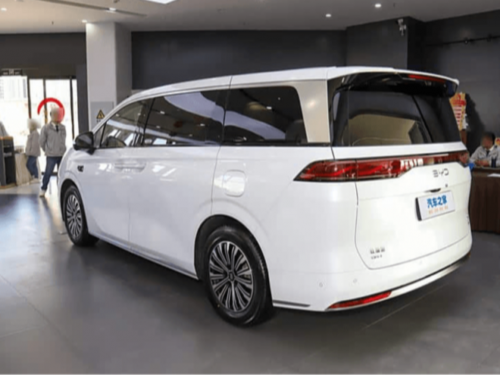 BYD M9 Terciduk Didaftarkan, Fitur Mirip Denza D9, Harga Nyenggol Alphard dan Innova Zenix