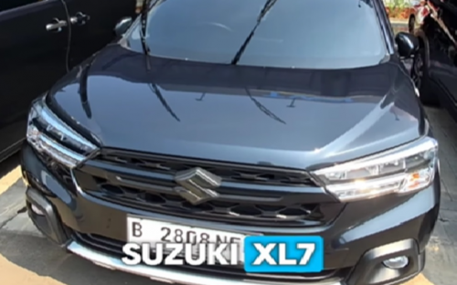 Cling Banget, Mobil Bekas Suzuki XL7 Hybrid 2024 Jarak Tempuh Km 13 Ribuan di Bursa Otomotif Buana PIK 2, Lepas Rp 240 Jutaan