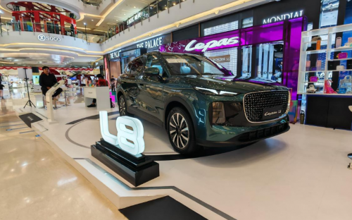 Mobil China Lepas Buka Pop-up Mall Pertama di Atrium Promenade Jakarta