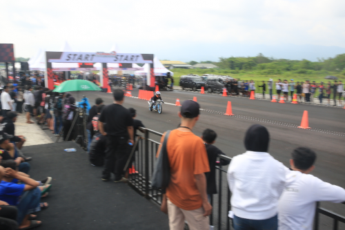 Pertamax Turbo Drag Fest 2025 Tasikmalaya, Peserta Membludak, Intip Foto Keseruannya