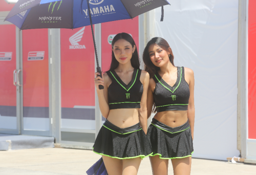 Gak Nyangka, Marco Bezzecchi dan Aldeguer Asapi Marc Marquez di Sprint Race MotoGP Mandalika 2025