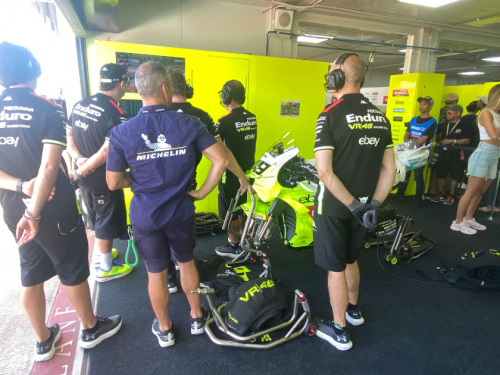 Sirkut Mandalika Panas Sob, Mulai Trek Sampai Belakang Paddock MotoGP, Ini Foto-fotonya