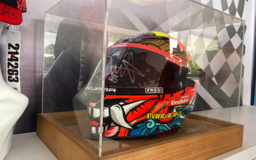 Lelang Helm Tanda Tangan Rossi dan Marc Marquez, Harga Buka Mulai Rp 7 Juta