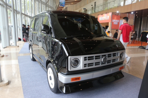 Deretan Mobil Modifikasi Gokil IMX 2025, Starlet Rafi Ahmad, Gran Max Komeng Sampai Angkot Praz