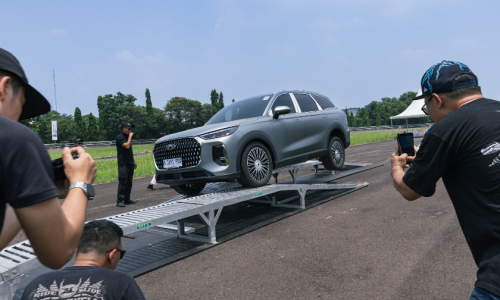 Tes Chery Tiggo 9 CSH AWD, Mulai Suspensi, Fitur Keselamatan dan Akselerasi 0-100 Km/Jam Hanya 5,01 Detik