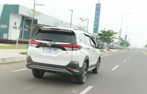 Nggak Nyangka, Tambah Satu Fitur Ini Konsumsi Bensin Toyota New Rush GR Sport Jadi Lebih Irit