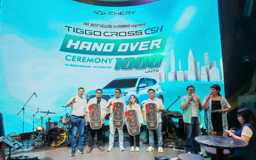 Jadi Backbone Chery Indonesia, 1.000 Unit Tiggo Cross CSH Diserahkan ke Konsumen
