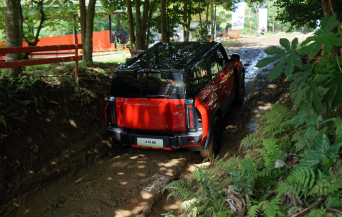 Varian Baru, SUV Listrik Chery J6T Resmi Hadir, Ini Spek Lengkapnya