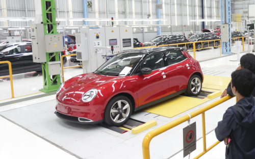 Mobil Listrik GWM ORA 03 Resmi Mulai Diproduksi di Fasilitas Manufaktur Inchcape Indonesia